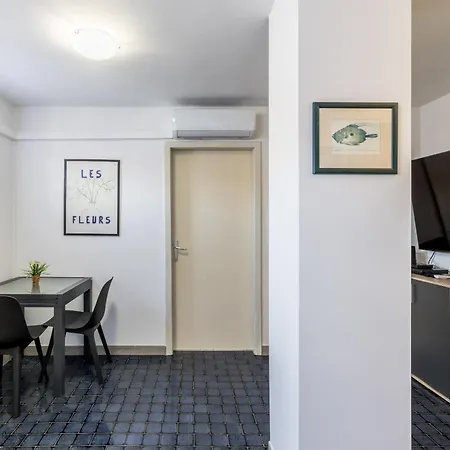 Lejlighed Split Beach Apartment
