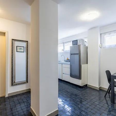 아파트 Split Beach Apartment 스플리트